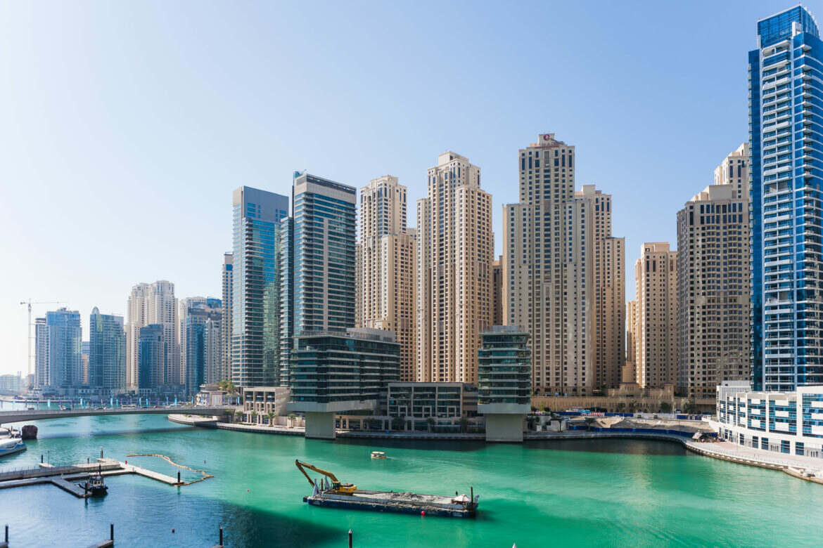 Dubai real estate sales 